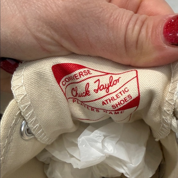 Converse Unisex Cream and Red Heart Chuck Taylor - Picture 7 of 8